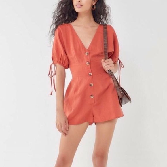 Urban Outfitters Lily Linen Blend Terra Cotta Short Sleeve Button Romper Medium - Picture 1 of 14